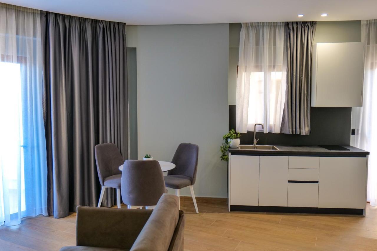 Sky Way Skk Luxury Apartments Саранде Екстериор снимка
