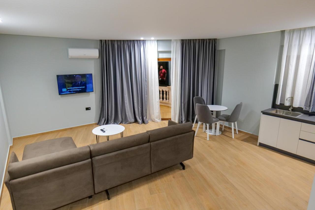 Sky Way Skk Luxury Apartments Саранде Екстериор снимка