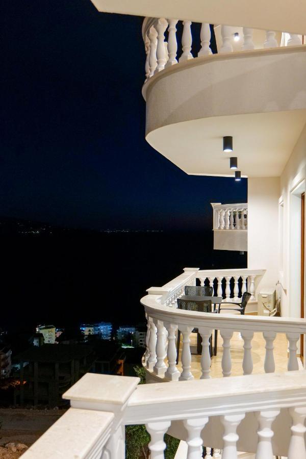Sky Way Skk Luxury Apartments Саранде Екстериор снимка
