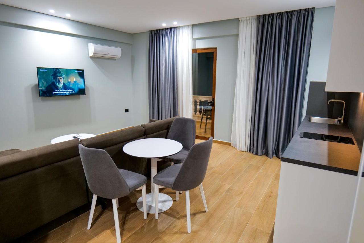 Sky Way Skk Luxury Apartments Саранде Екстериор снимка