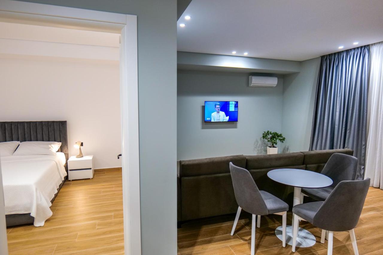 Sky Way Skk Luxury Apartments Саранде Екстериор снимка