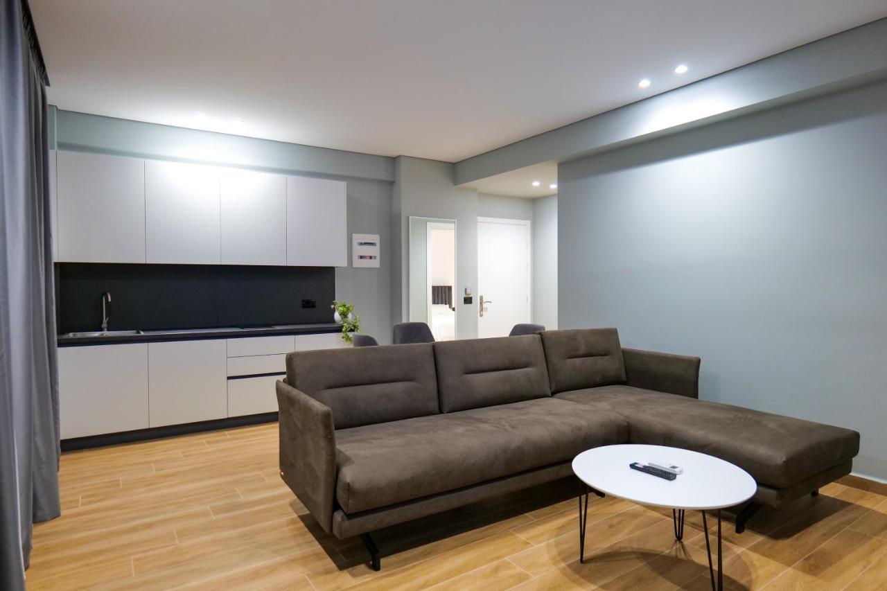 Sky Way Skk Luxury Apartments Саранде Екстериор снимка