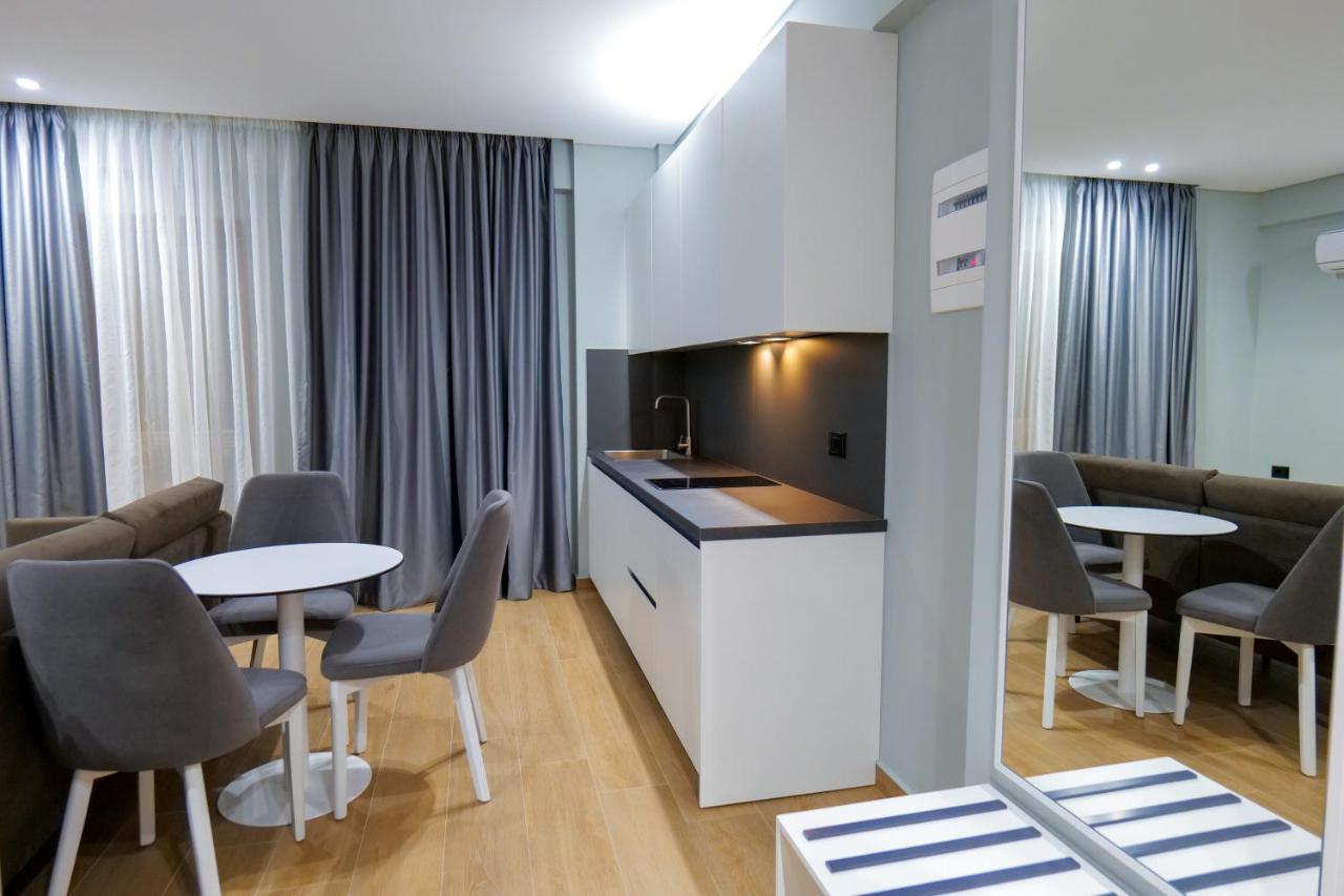 Sky Way Skk Luxury Apartments Саранде Екстериор снимка